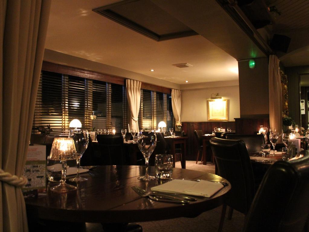 The Angel At Topcliffe Exterior foto